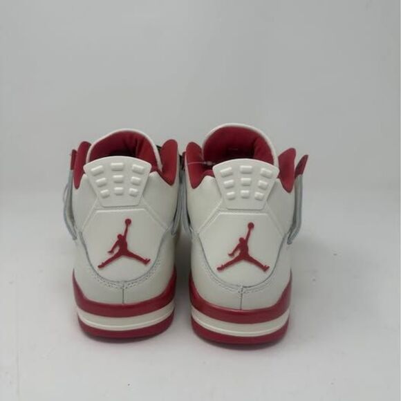 Jordan 4 Retro Valentine’s Day Sierra Red